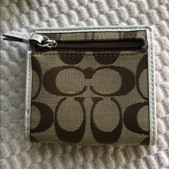 Coach wallet - Picture 2 of 6